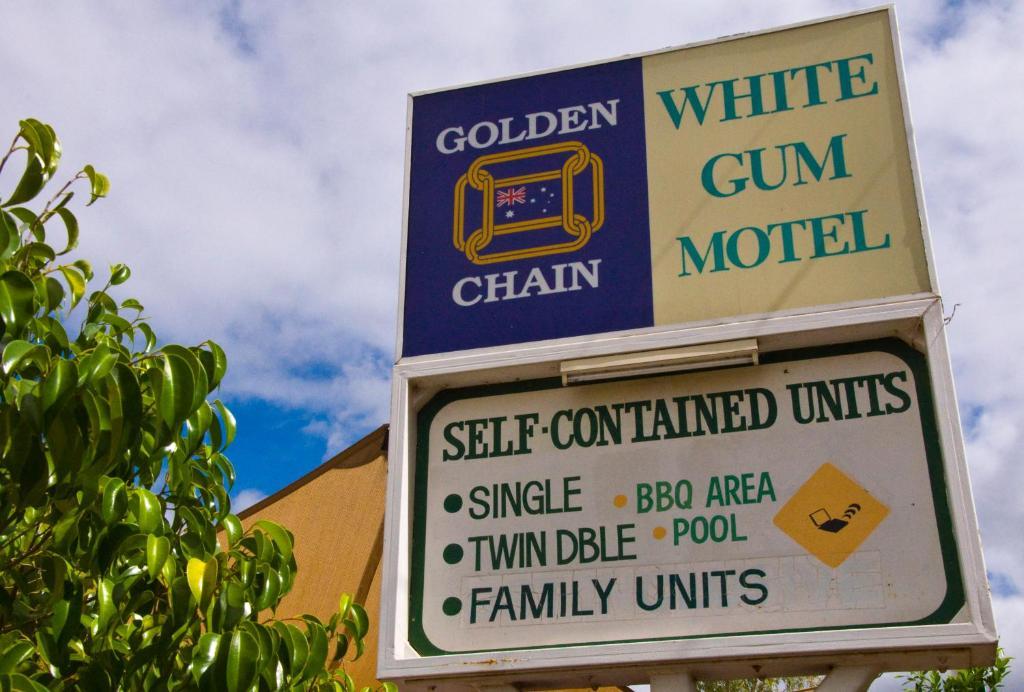 ينابيع أليس White Gum Motel الغرفة الصورة
